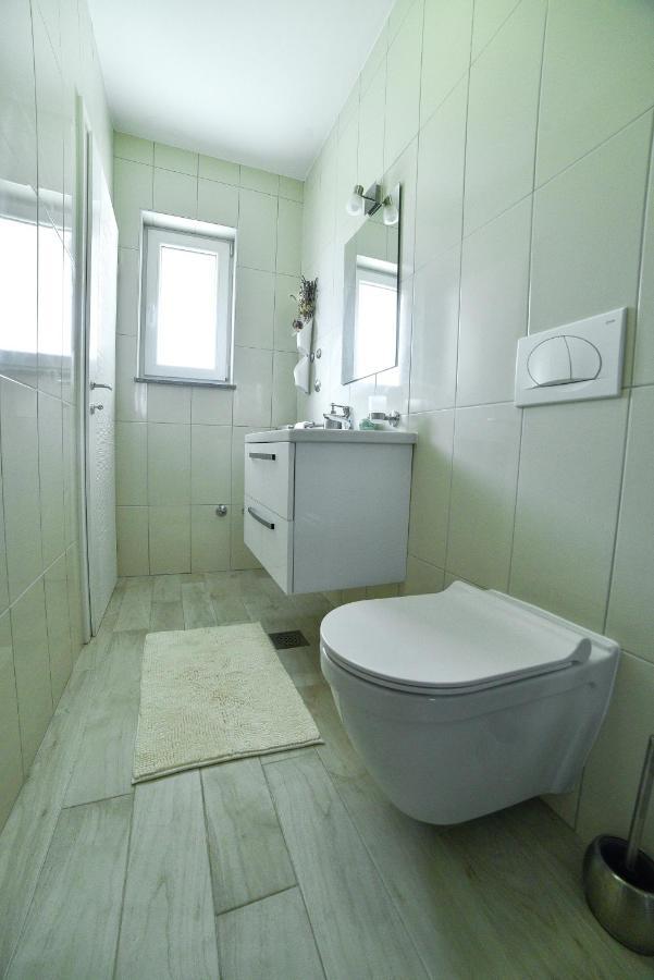 Holiday Home Mb Ražanj Екстериор снимка