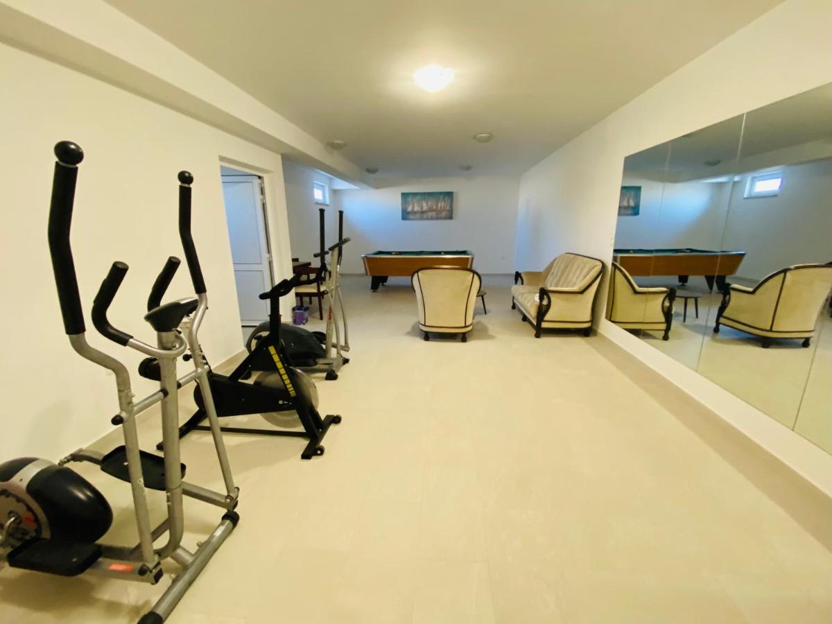 Holiday Home Mb Ražanj Екстериор снимка