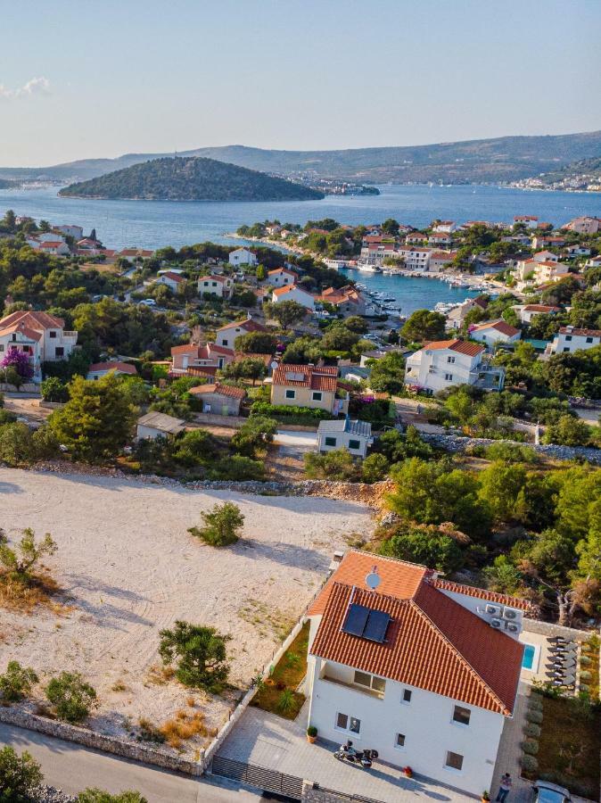 Holiday Home Mb Ražanj Екстериор снимка